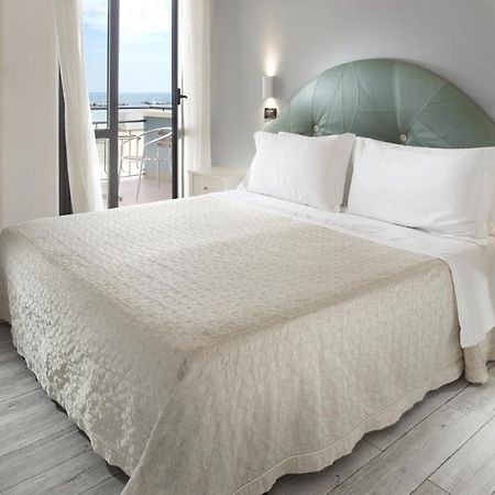 Hotel Strand Bellaria-Igea Marina Exterior foto